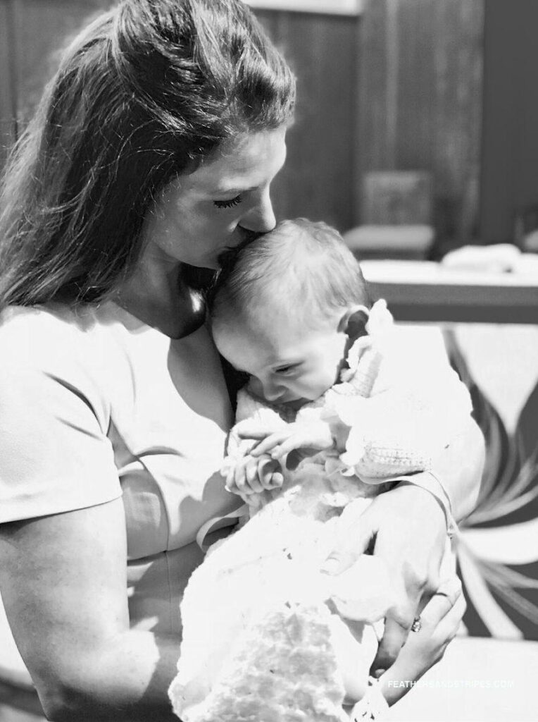 feathersandstripes.com