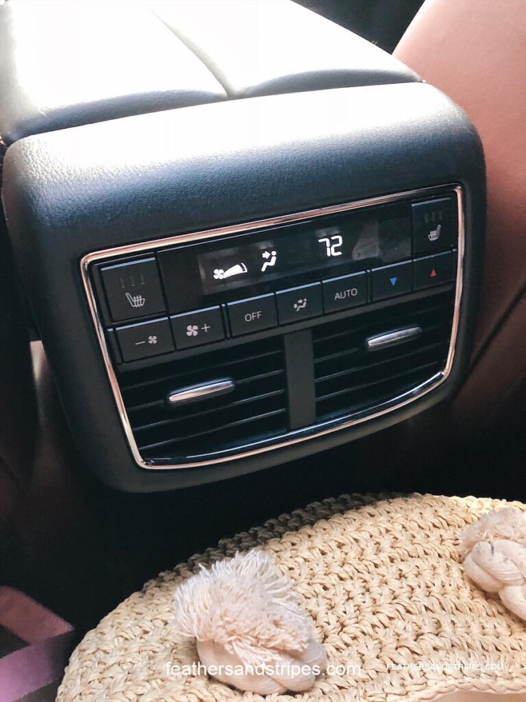 Best SUV for family travel with Kelley Blue Book Awards #KBBBestBuy (sponsored)