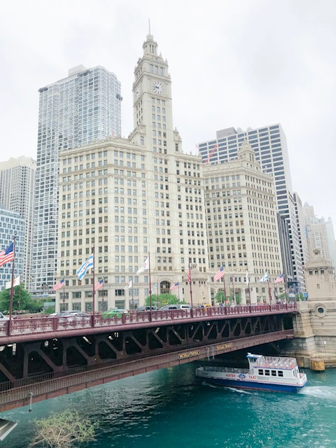 Chicago with a Toddler: What to do, where to stay, and how kid friendly IS Chicago?