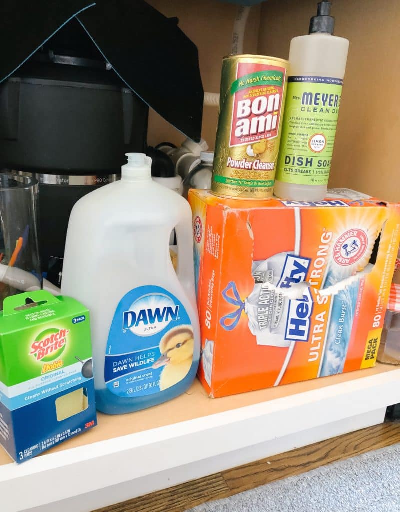 23 Simple Cleaning Hacks Your Mom Never Told You